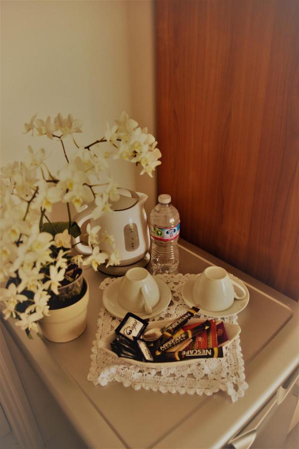 Oasi Di Villa Damecuta อนากาปรี ภายนอก รูปภาพ