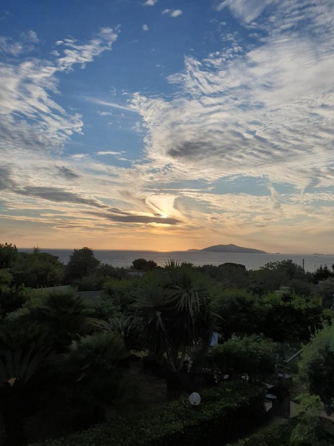 Oasi Di Villa Damecuta อนากาปรี ภายนอก รูปภาพ